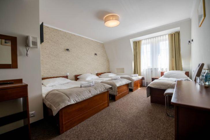 Hotel Palacowa Narol Eksteriør billede