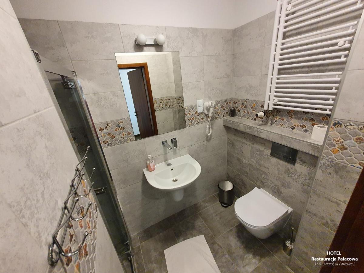 Hotel Palacowa Narol Eksteriør billede