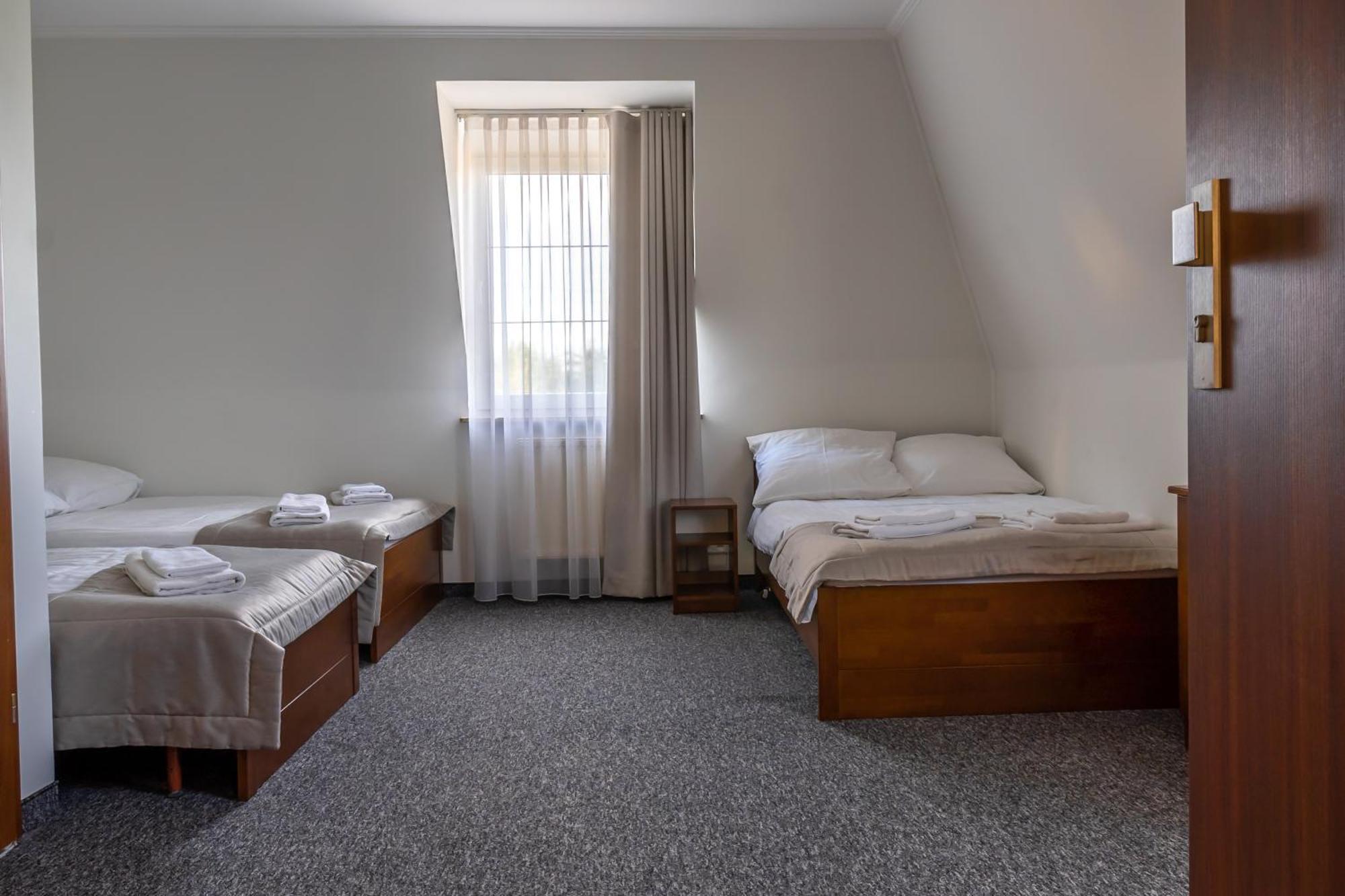 Hotel Palacowa Narol Eksteriør billede