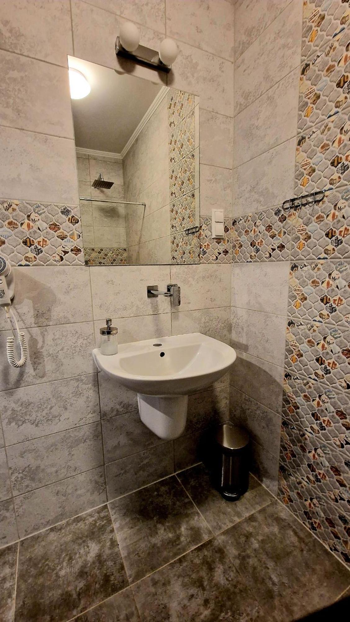 Hotel Palacowa Narol Eksteriør billede