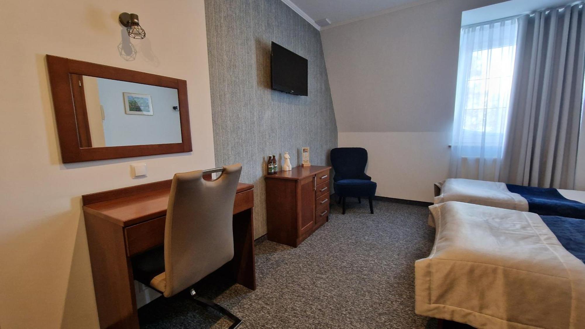 Hotel Palacowa Narol Eksteriør billede